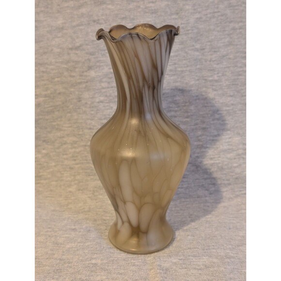 Vtg Hand Blown Brown & White Marble Spatter Confetti Swirl Glass Ruffled Vase - Picture 3 of 6